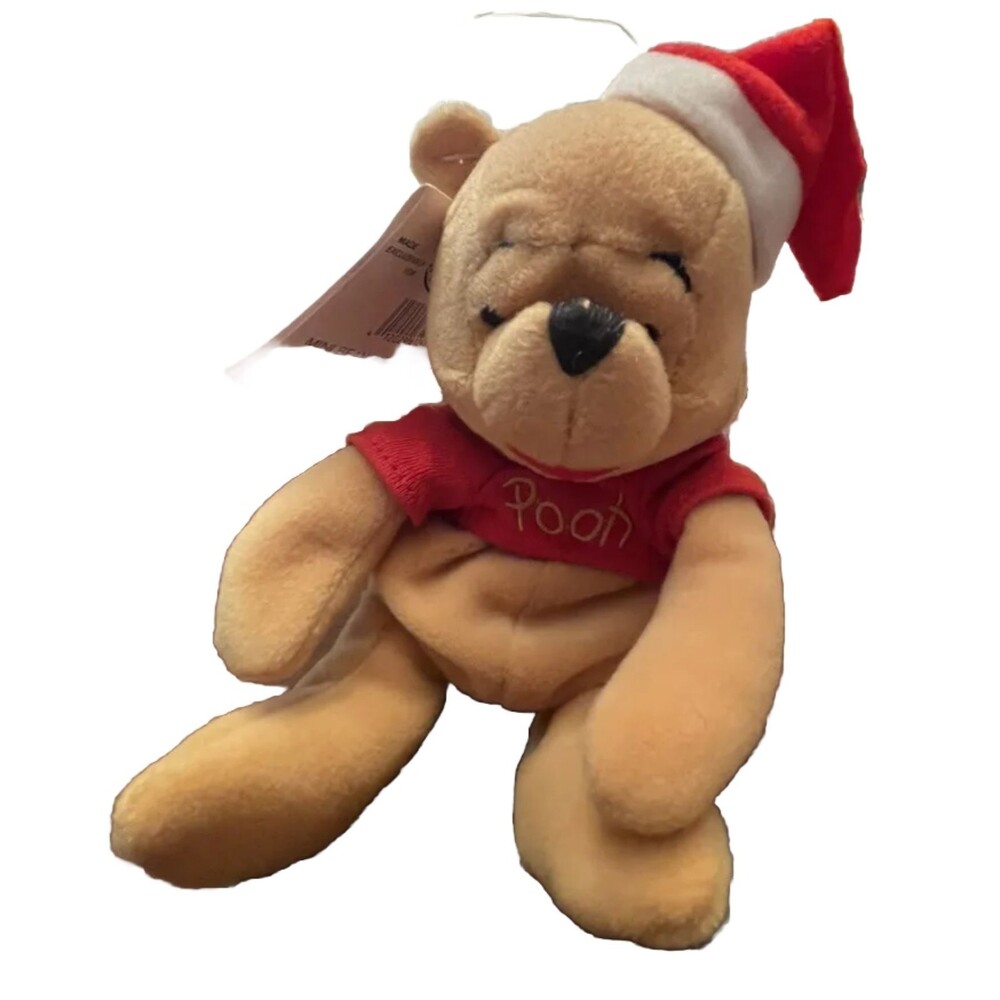 Winnie The Pooh Bear Bean Stuffed Plush Santa Hat/Shirt Disney Store 7” NWT